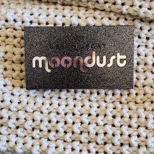 Urban decay moon dust palette